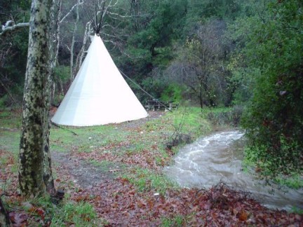 Garapito meadow with tipi